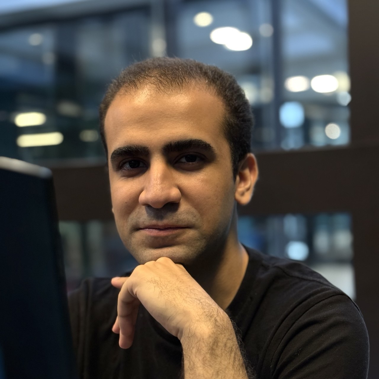 Mehrbod Nowrouz profile photo